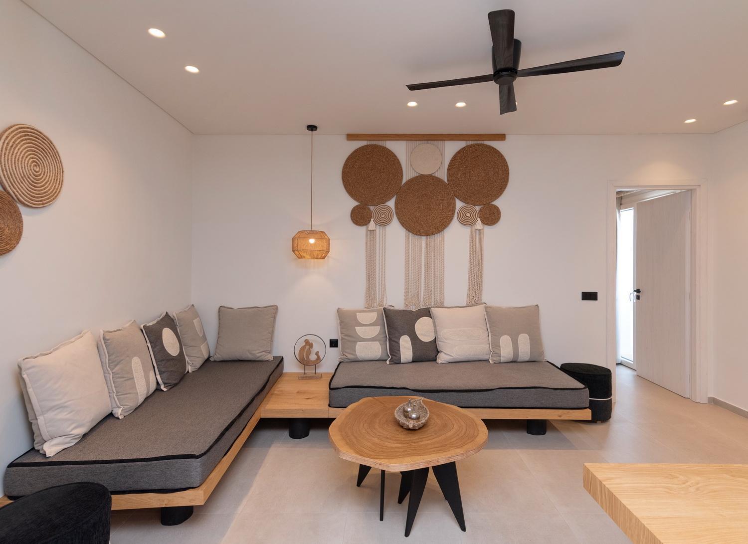Aristotle Suites Adamantas  Luaran gambar