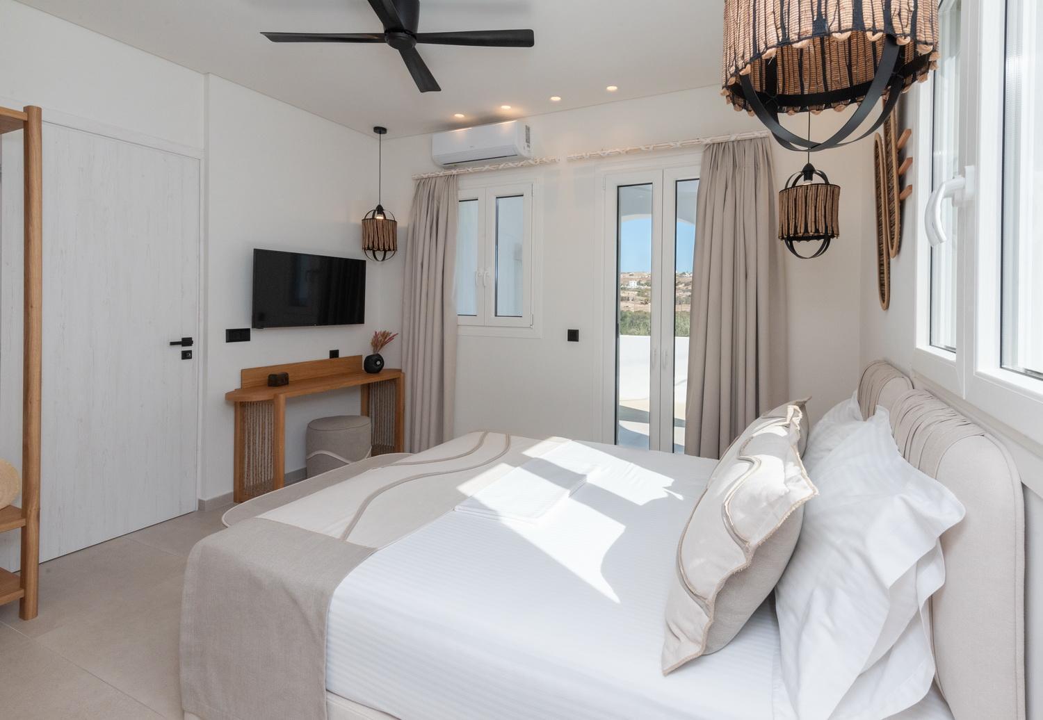 Aristotle Suites Adamantas  Luaran gambar